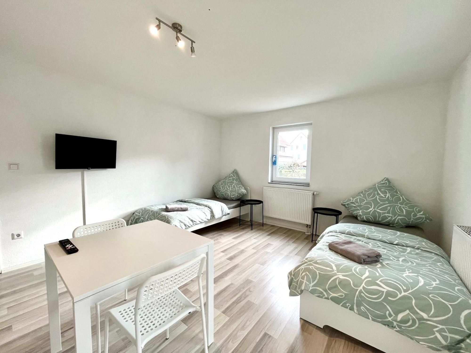 Ganze - Parkplatz - Wi-fi - Kueche - Balkon